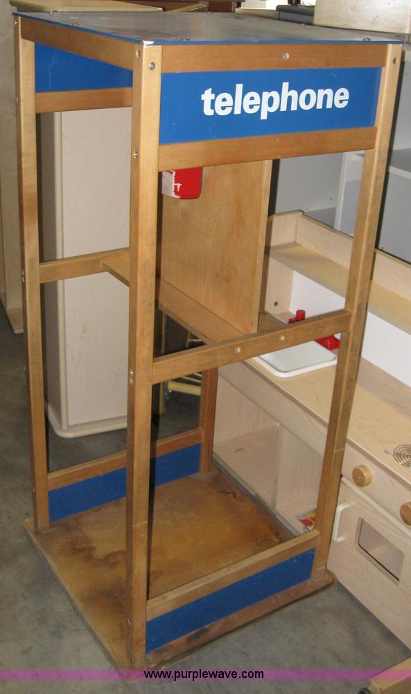 image for item 2102 Large assortment of childrens play furniture