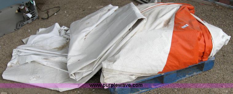 image for item 2111 Pole tent