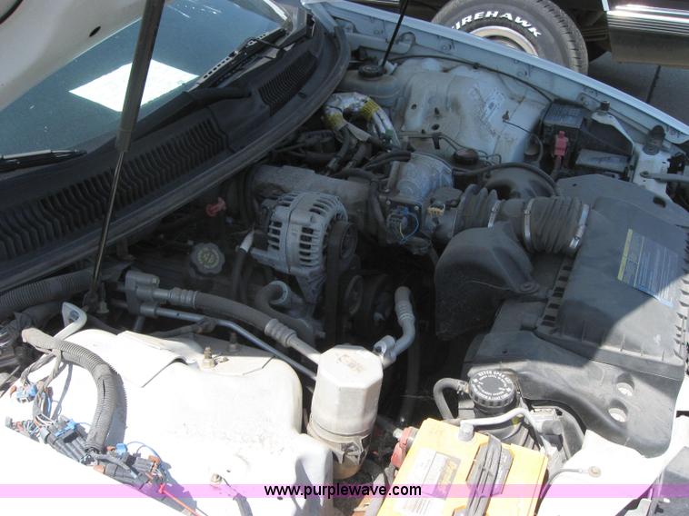 image for item 2151 2001 Chevrolet Camaro