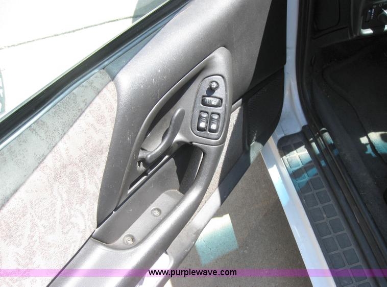 image for item 2151 2001 Chevrolet Camaro