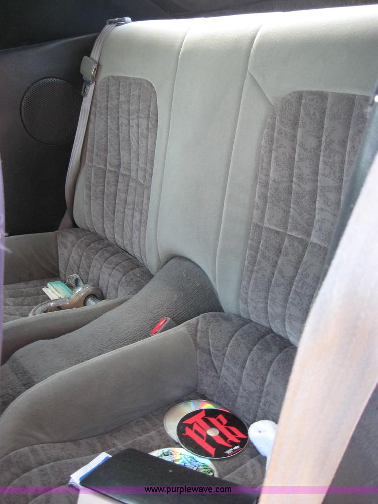 image for item 2151 2001 Chevrolet Camaro