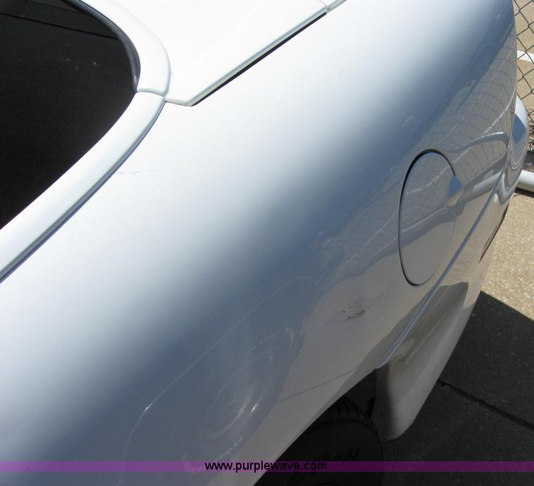 image for item 2151 2001 Chevrolet Camaro