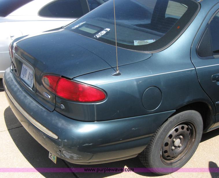 image for item 2152 1995 Ford Contour GL