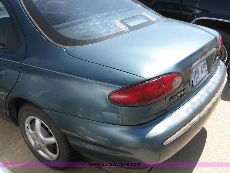 image for item 2152 1995 Ford Contour GL