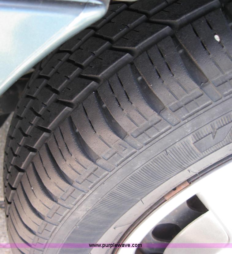 image for item 2152 1995 Ford Contour GL