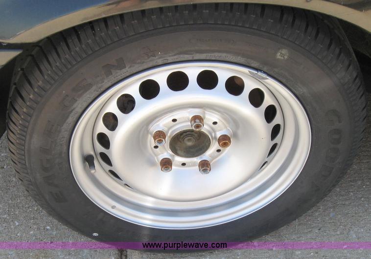 image for item 2154 1993 BMW 325i