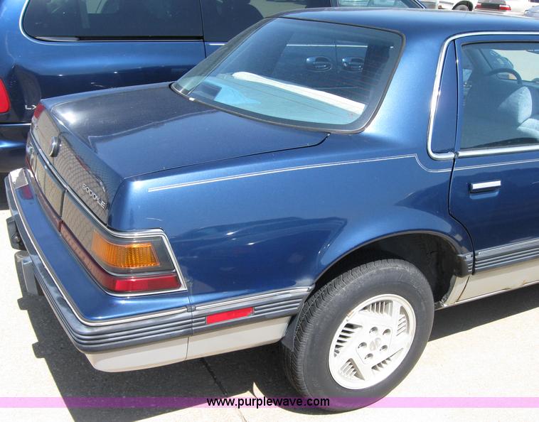 image for item 2155 1989 Pontiac 6000 LE