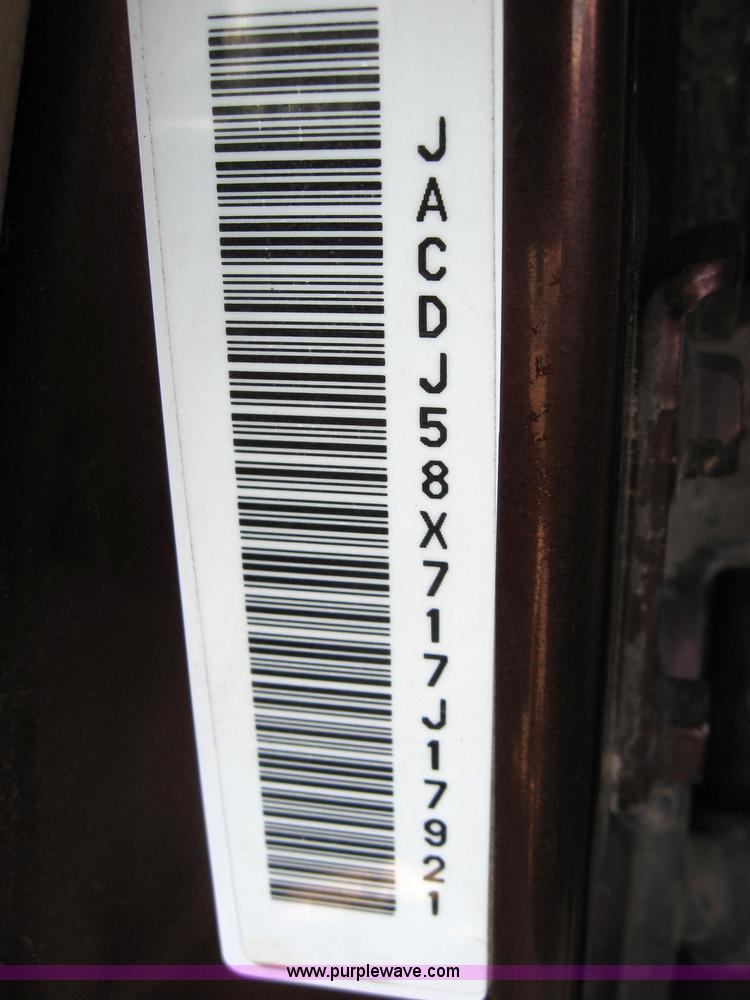 image for item 2157 2001 Isuzu Trooper S