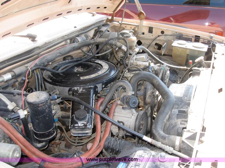 image for item 2160 1987 Ford F150 XLT Lariat