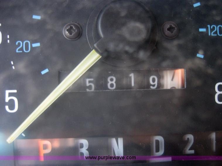 image for item 2160 1987 Ford F150 XLT Lariat