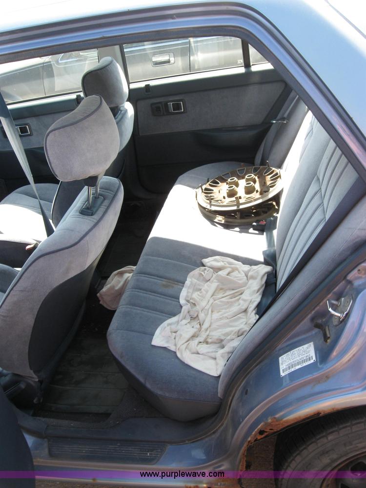 image for item 2161 1990 Honda Civic LX