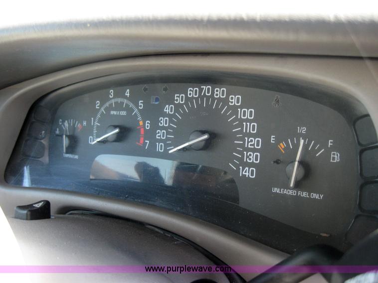 image for item 2171 1998 Buick Park Avenue