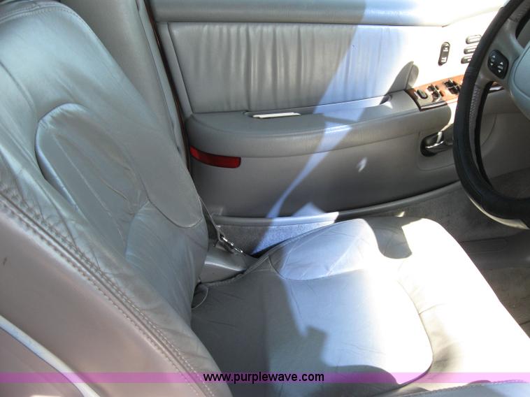 image for item 2171 1998 Buick Park Avenue