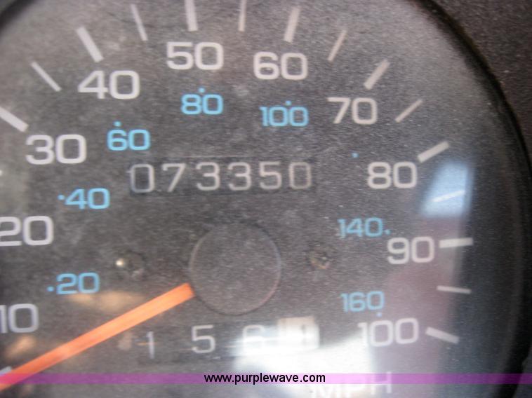 image for item 2172 1995 Jeep Wrangler