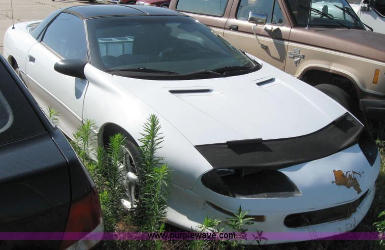 image for item 2173 1995 Chevrolet Camaro