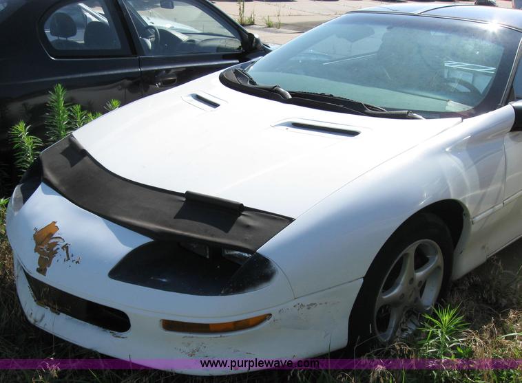 image for item 2173 1995 Chevrolet Camaro