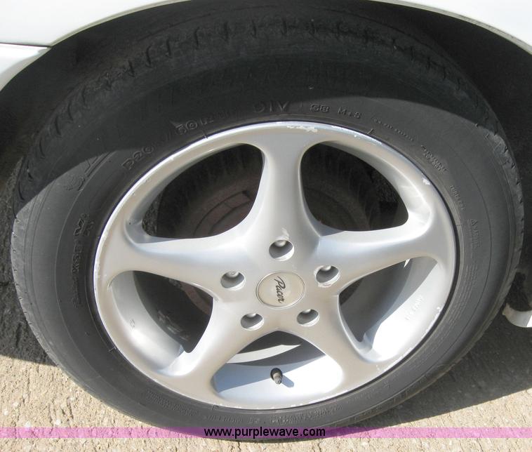 image for item 2173 1995 Chevrolet Camaro