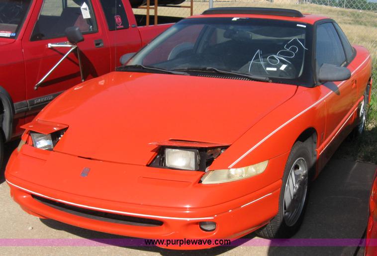 image for item 2177 1996 Saturn SC2