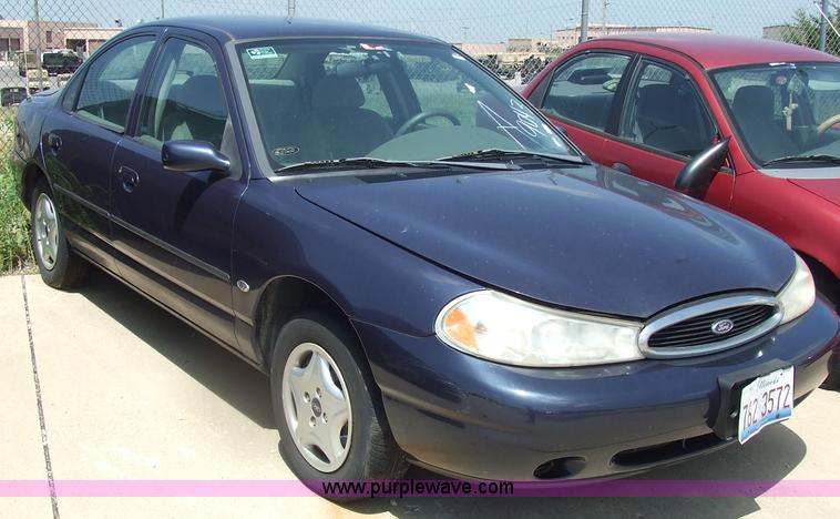 image for item 2182 1998 Ford Contour
