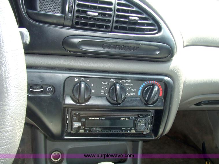 image for item 2182 1998 Ford Contour