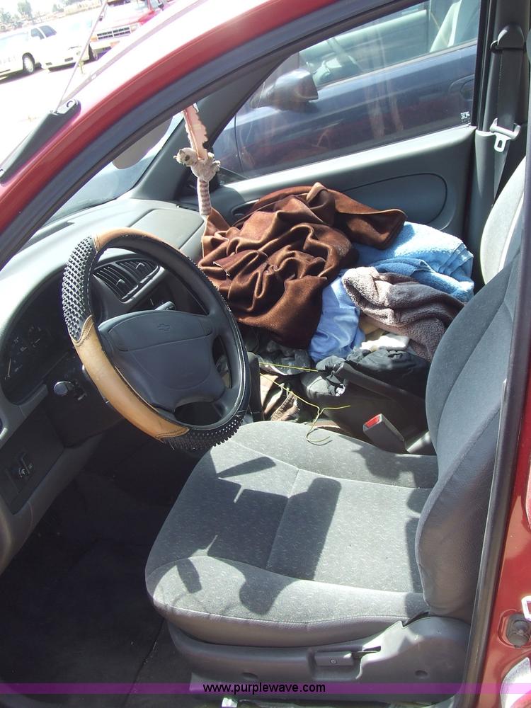 image for item 2183 2000 Chevrolet Metro LSI