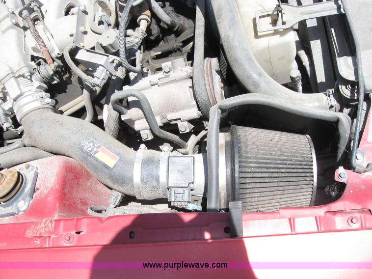 image for item 2187 2000 Ford Mustang