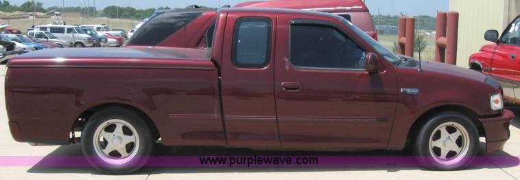 image for item 2199 1997 Ford F150 XLT