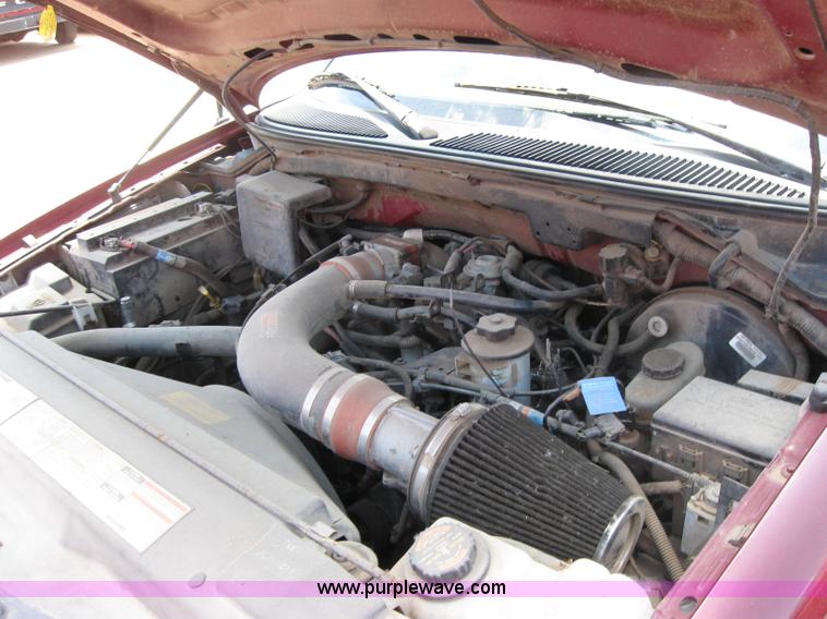 image for item 2199 1997 Ford F150 XLT