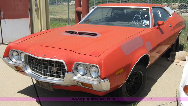 image for item 2201 1972 Ford Gran Torino