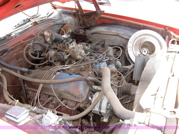 image for item 2201 1972 Ford Gran Torino