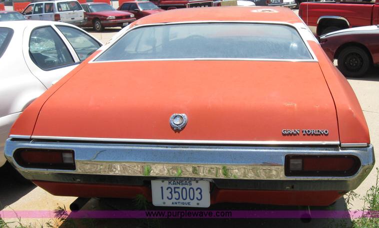 image for item 2201 1972 Ford Gran Torino