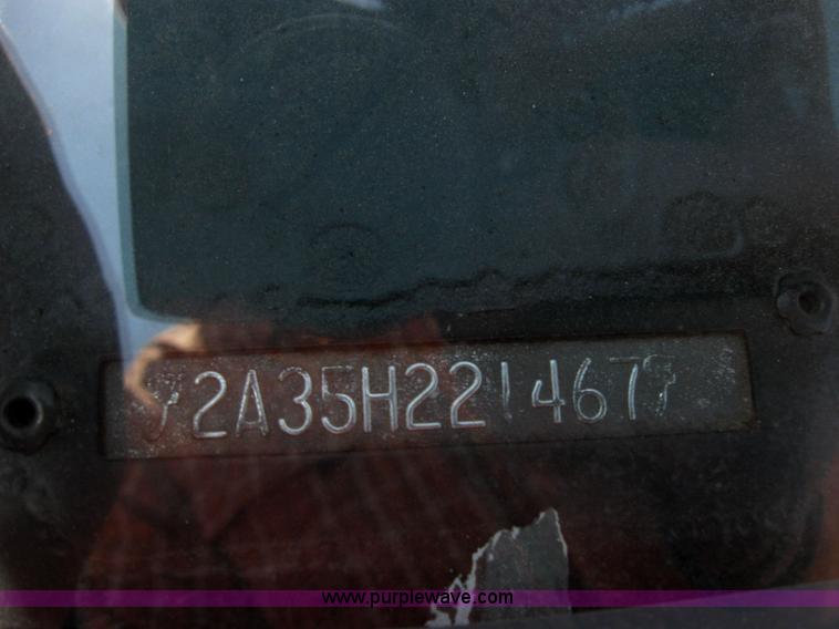 image for item 2201 1972 Ford Gran Torino