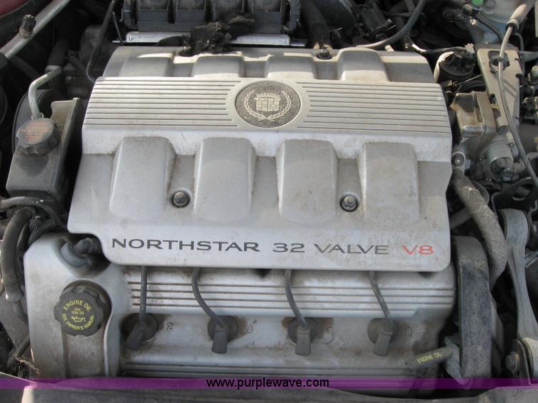 image for item 2210 1998 Cadillac Deville