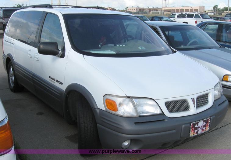 image for item 2217 1998 Pontiac Montana Transport