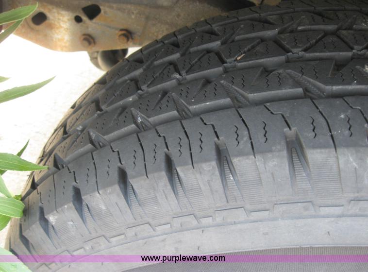 image for item 2219 2000 Chevrolet S10