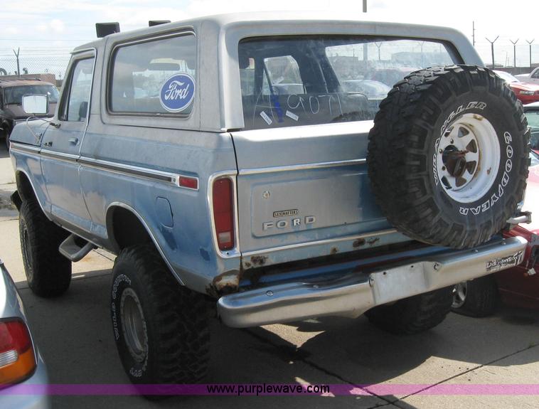 image for item 2224 1979 Ford Bronco Ranger XLT