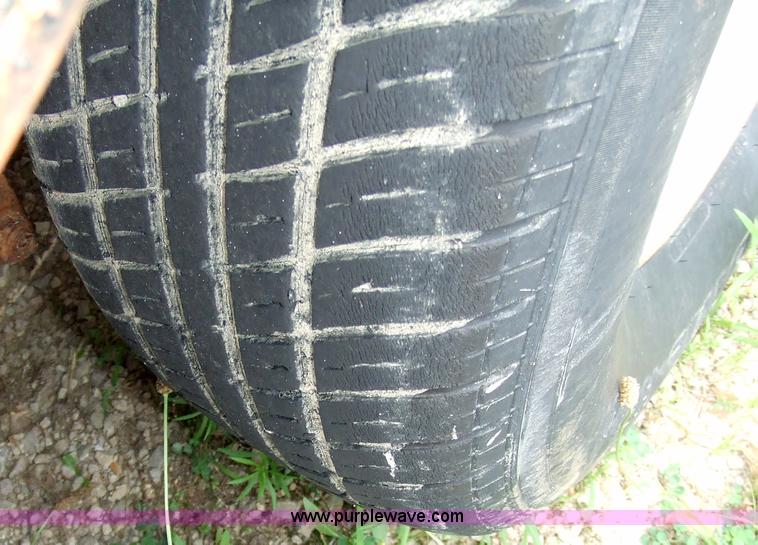 image for item 7028 Target 22' trailer