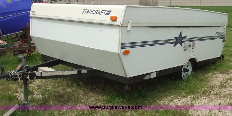image for item 7029 Starcraft Starflyer pop up pull behind camper