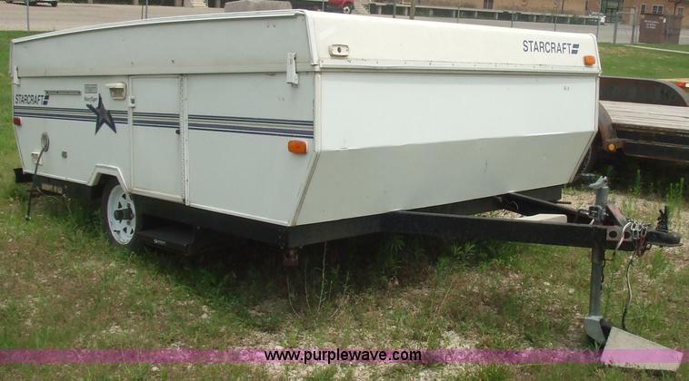 image for item 7029 Starcraft Starflyer pop up pull behind camper
