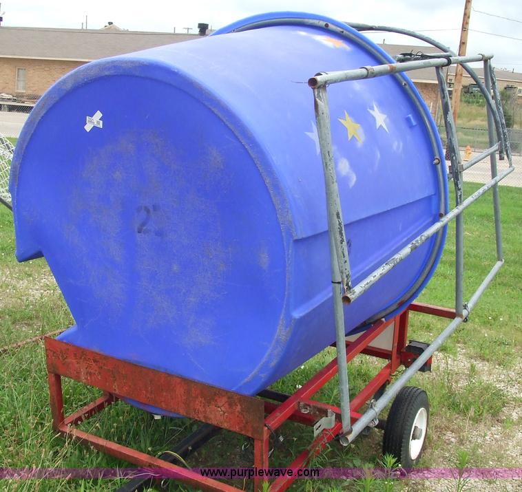image for item 7031 Easy Dunker dunk tank with trailer
