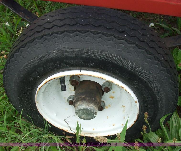 image for item 7031 Easy Dunker dunk tank with trailer