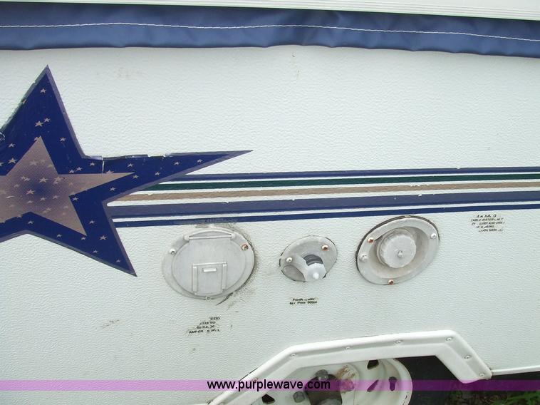 image for item 7035 Starcraft Starflyer pop up pull behind camper