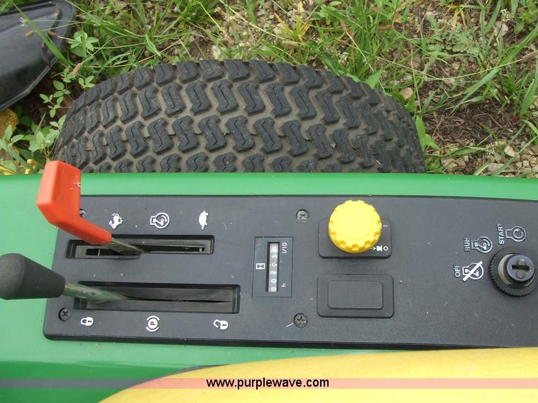 image for item 7039 John Deere F725 riding lawn mower