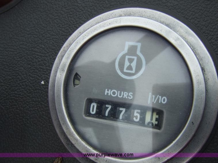 image for item 7040 John Deere 400 riding mower