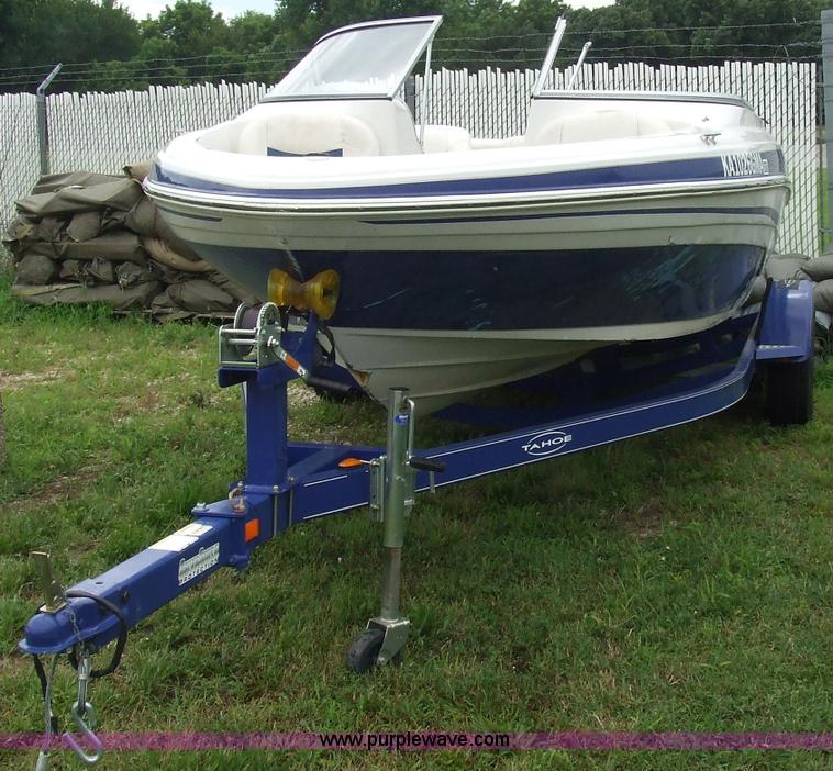 image for item 7048 Tahoe Q4 18' boat with trailer