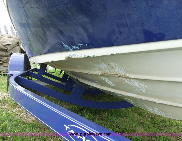 image for item 7048 Tahoe Q4 18' boat with trailer