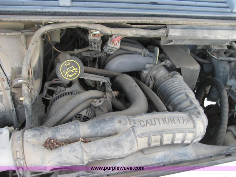 image for item 7062 1994 Ford Aerostar