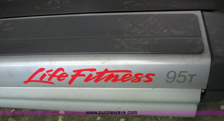 image for item 7089 Life fitness treadmill 95T