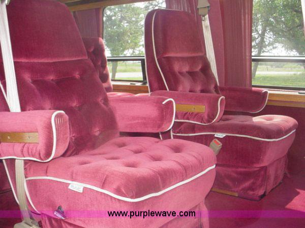 image for item 1000 1992 GMC Vandura G2500