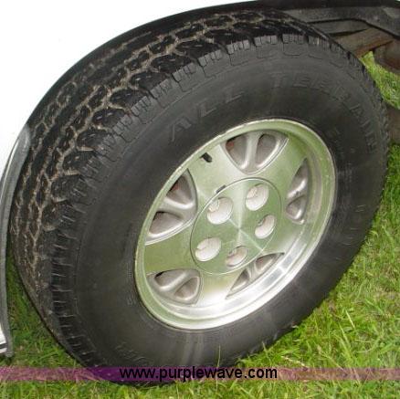 image for item 1000 1992 GMC Vandura G2500